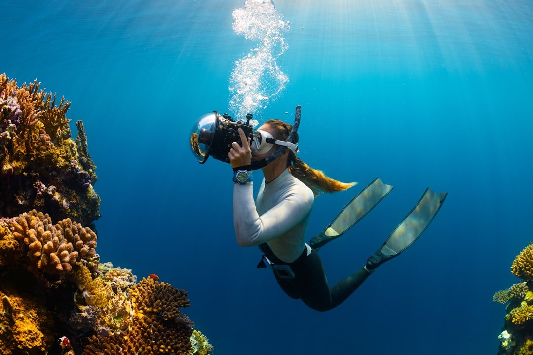 scuba dive descent
