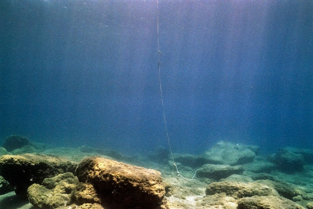 underwater diving flashlight beam