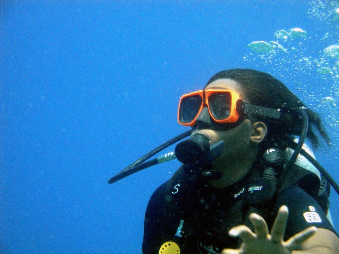 scuba mask underwater
